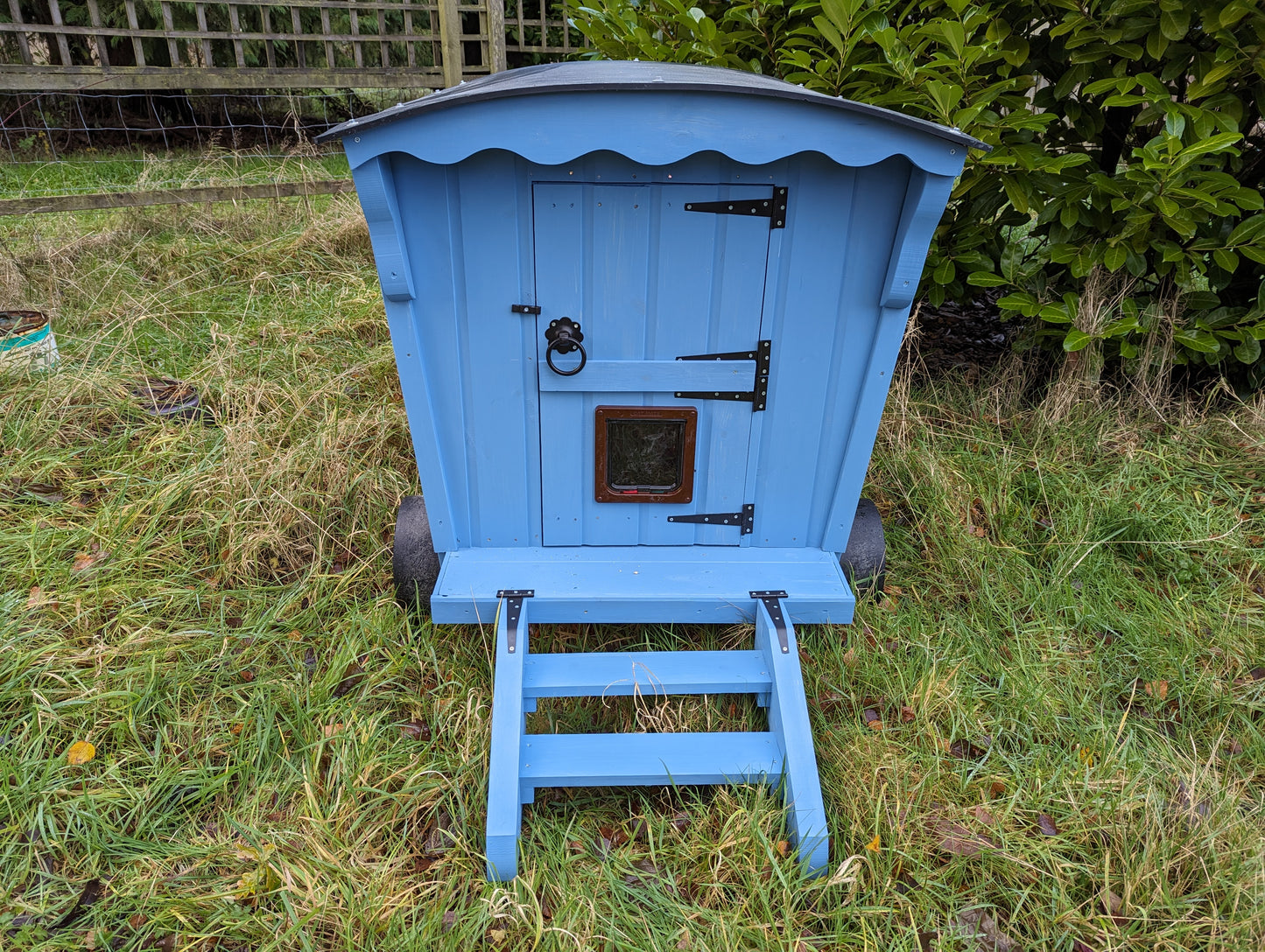 Shepherds Hut Cat House