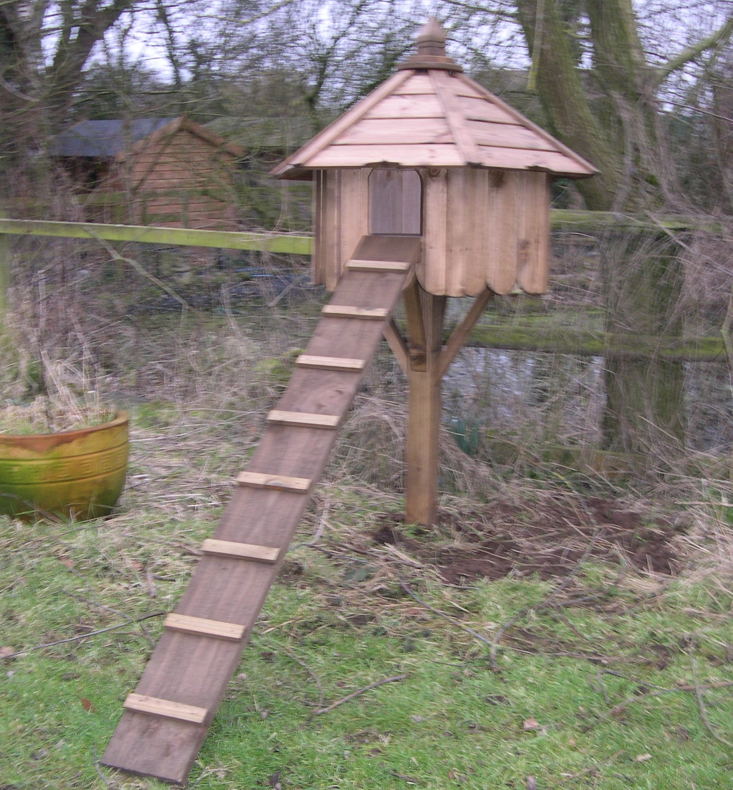 Thirlmere Duck House