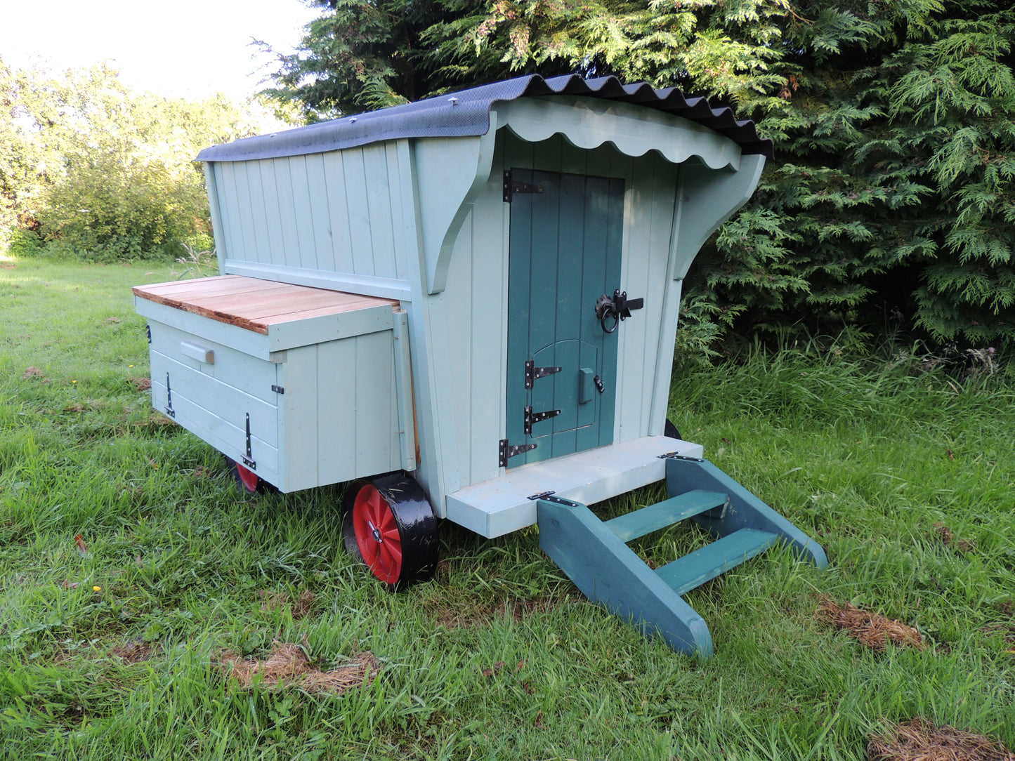 Shepherds Hut Poultry House