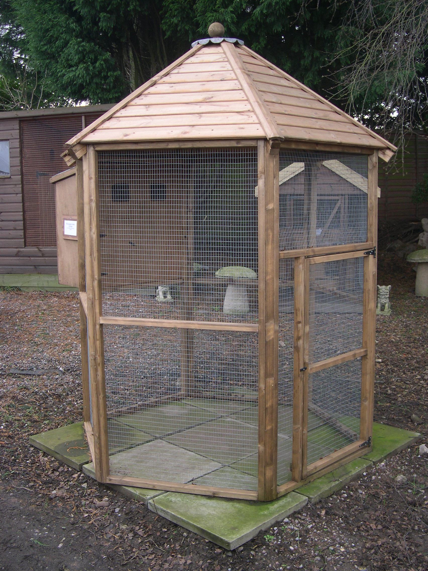 Stunning Compact Bird Aviaries For Sale image