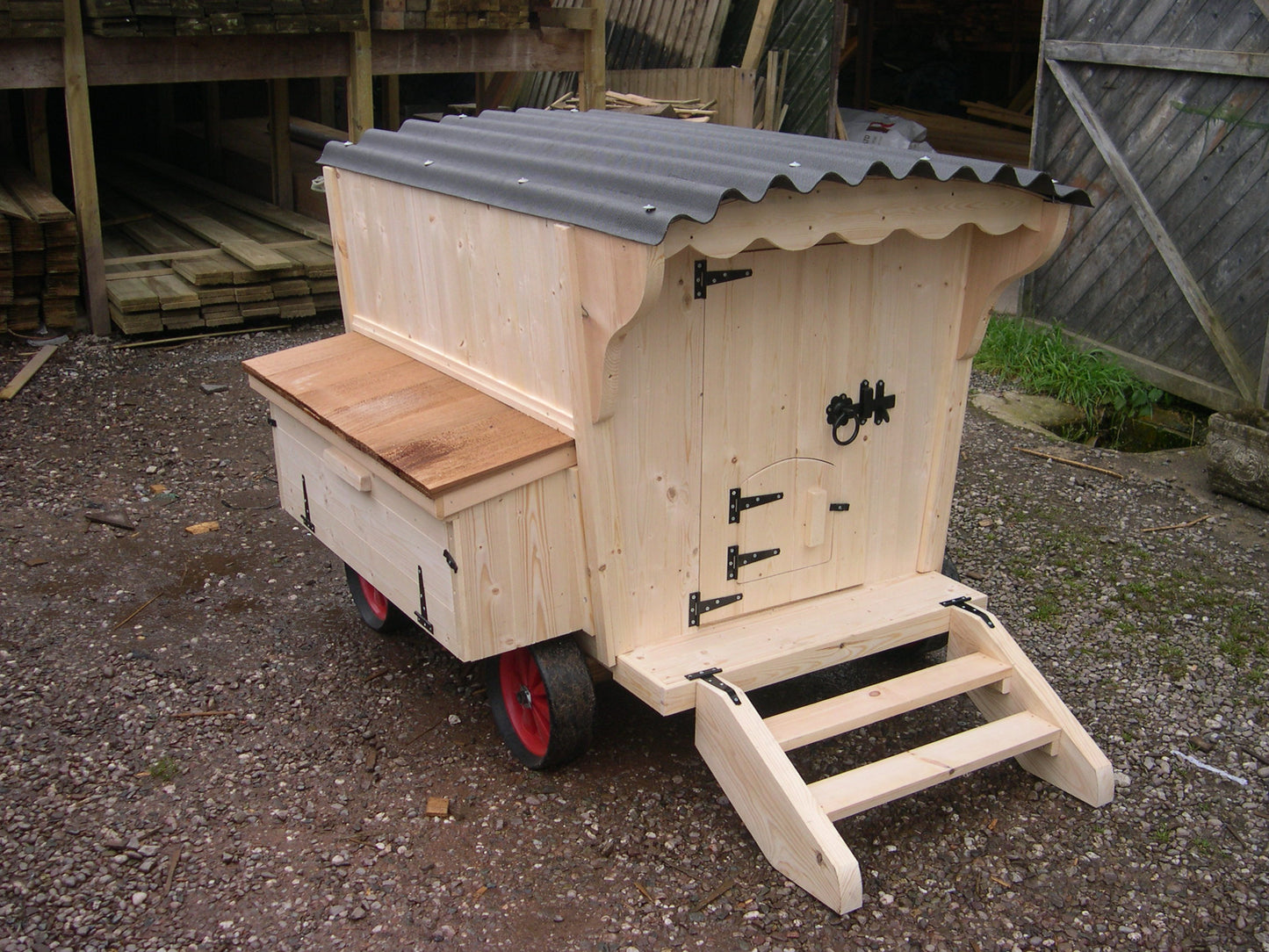 Shepherds Hut Poultry House